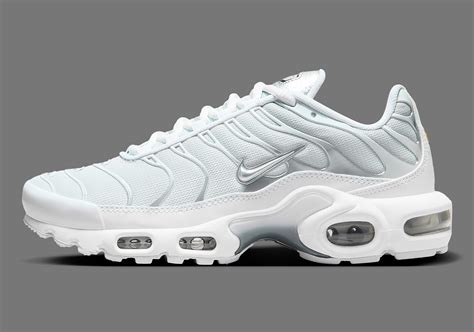 Nike Air Max Plus weiß silbermetallic (Damen) – FV0952